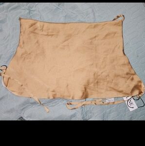 Hemline pippa top backless Sleeveless crop top blouse gold medium NEW